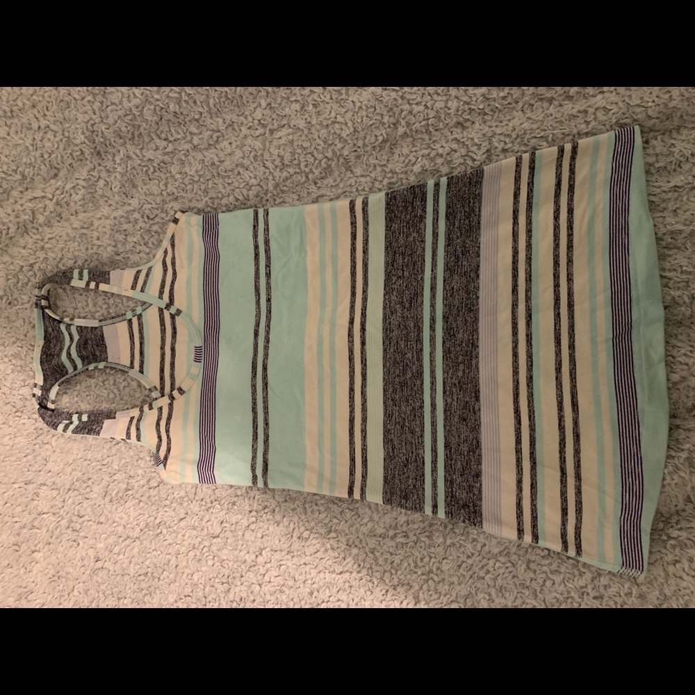 lululemon size 4 stripe workout tank